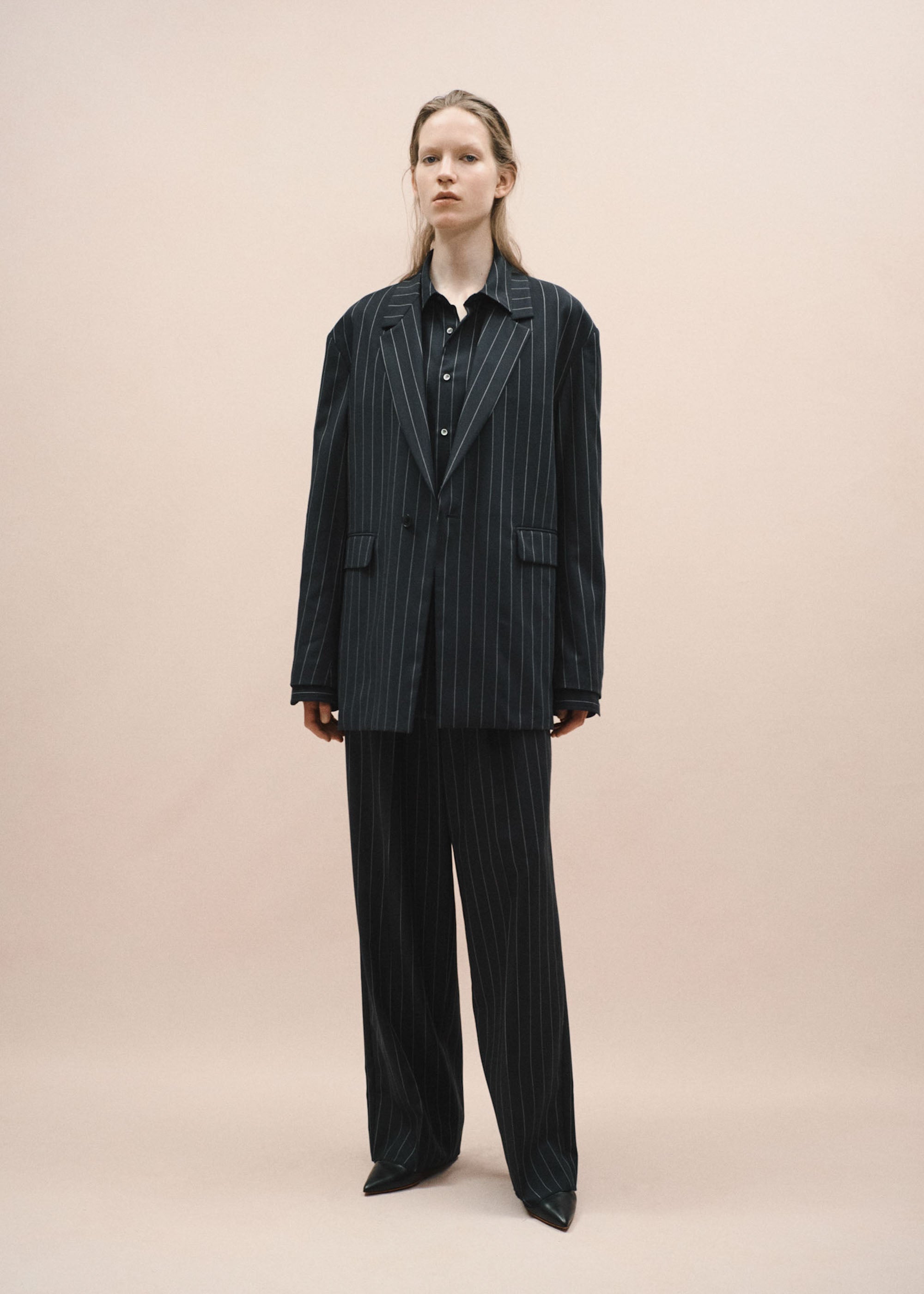 モデル:178cm サイズ:M