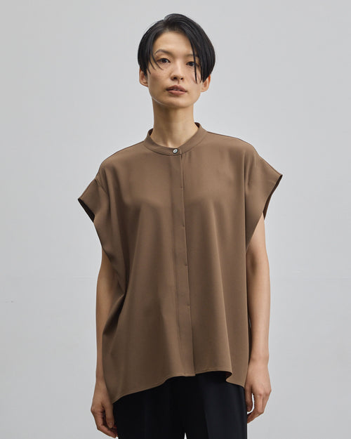 モデル:170cm サイズ:M