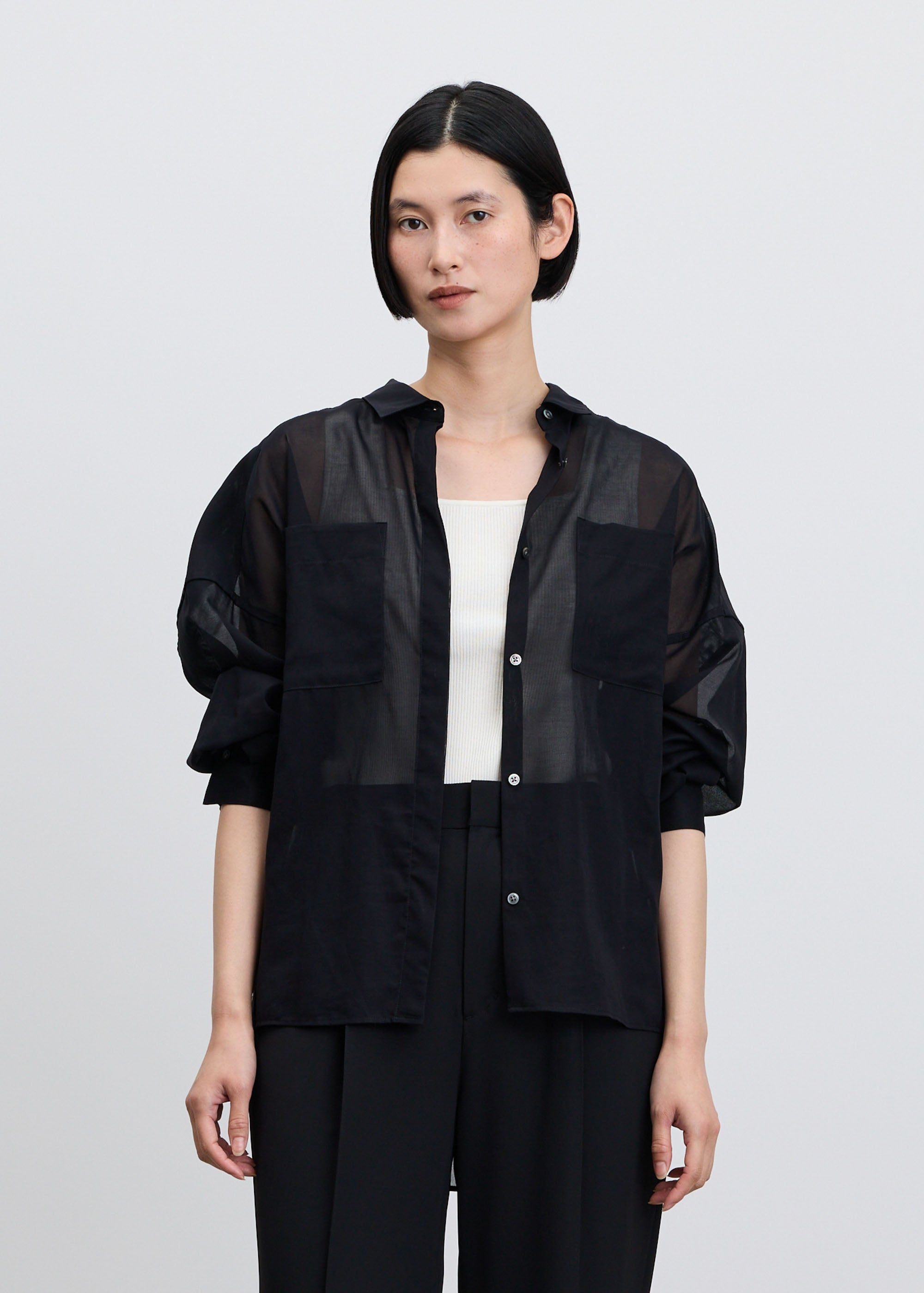 モデル:170cm サイズ:M