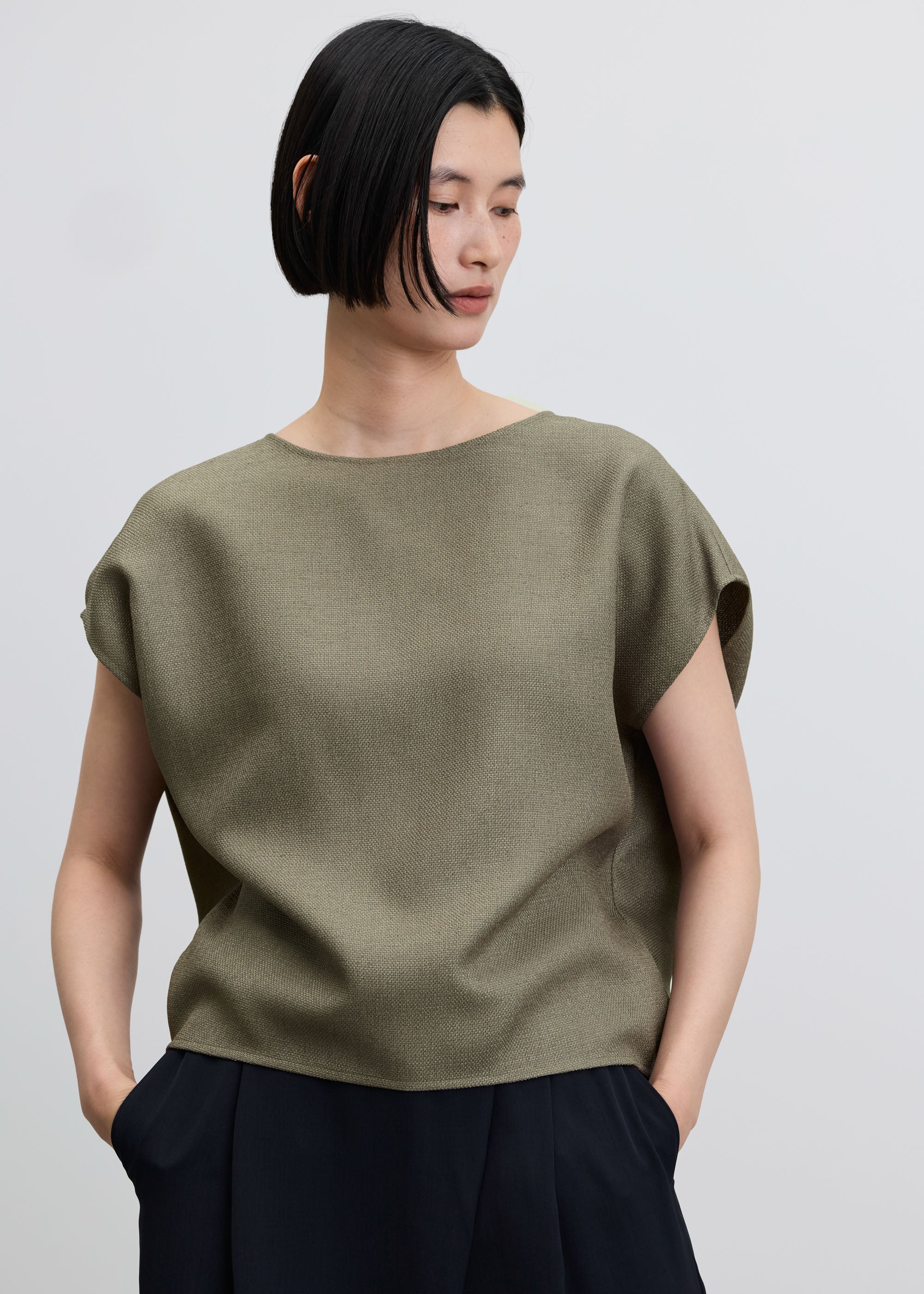 リネーラショートスリーブコクーンブラウス - SOÉJU online store