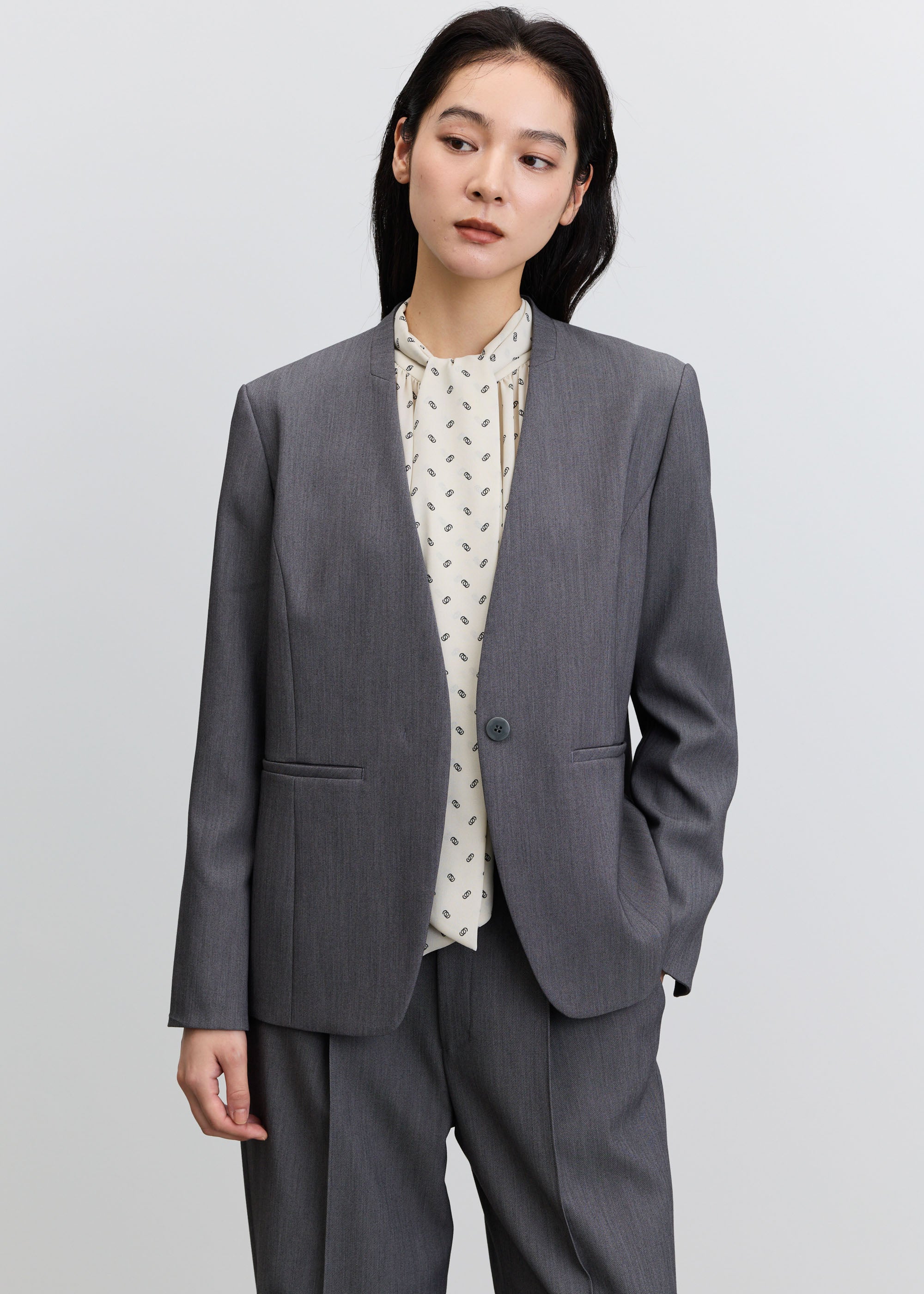 モデル:168cm サイズ:M