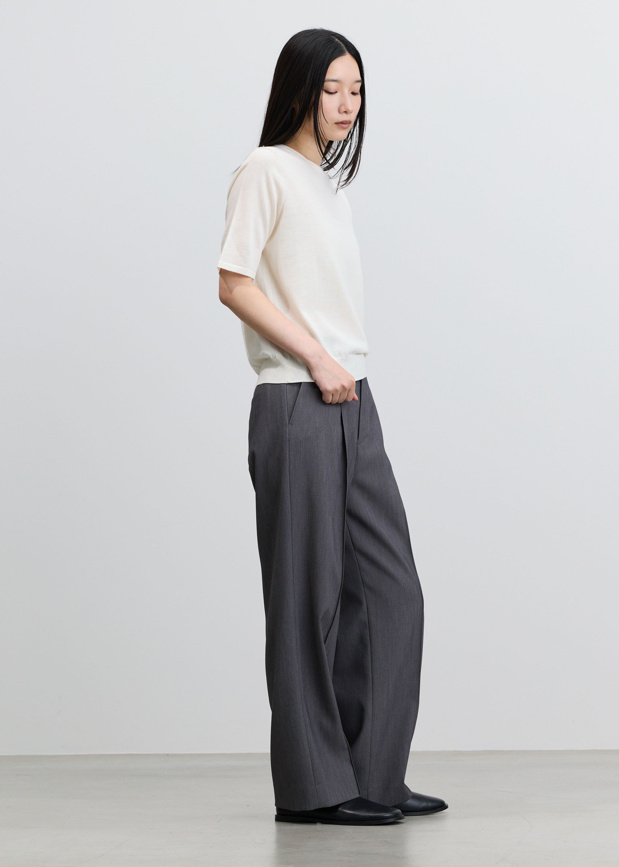 ウールライクタックストレートパンツ