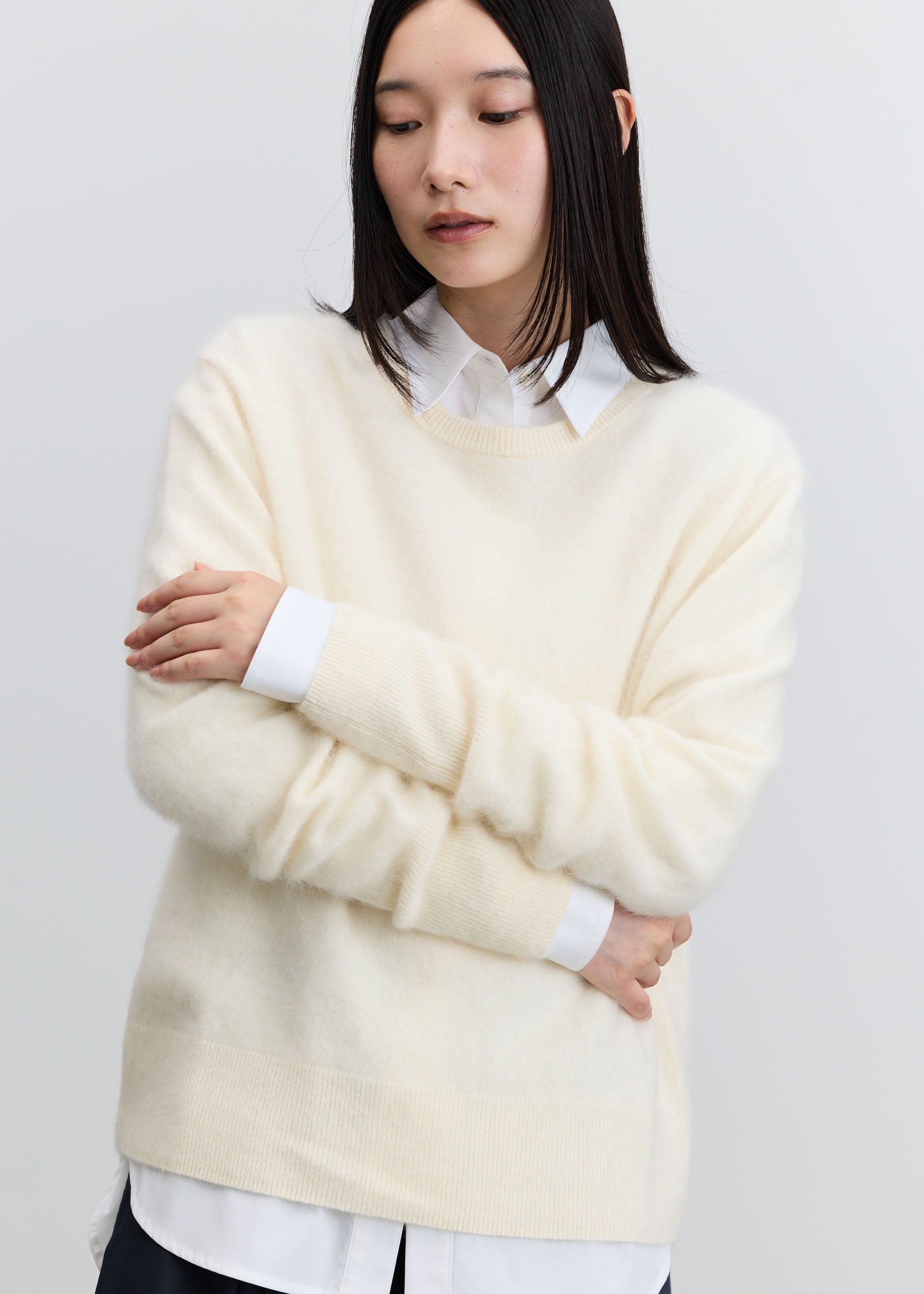 クルーネックファーニット