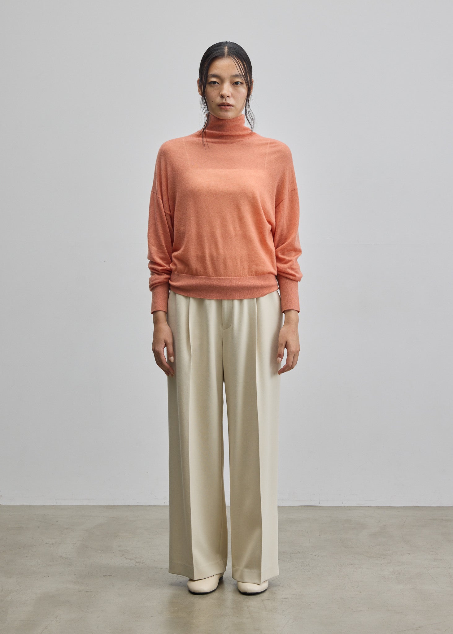 RE. 仲里依紗 タイダイドルマンスリーブスウェット パープル RE. 仲里依紗 タイダイドルマンスリーブスウェット パープル