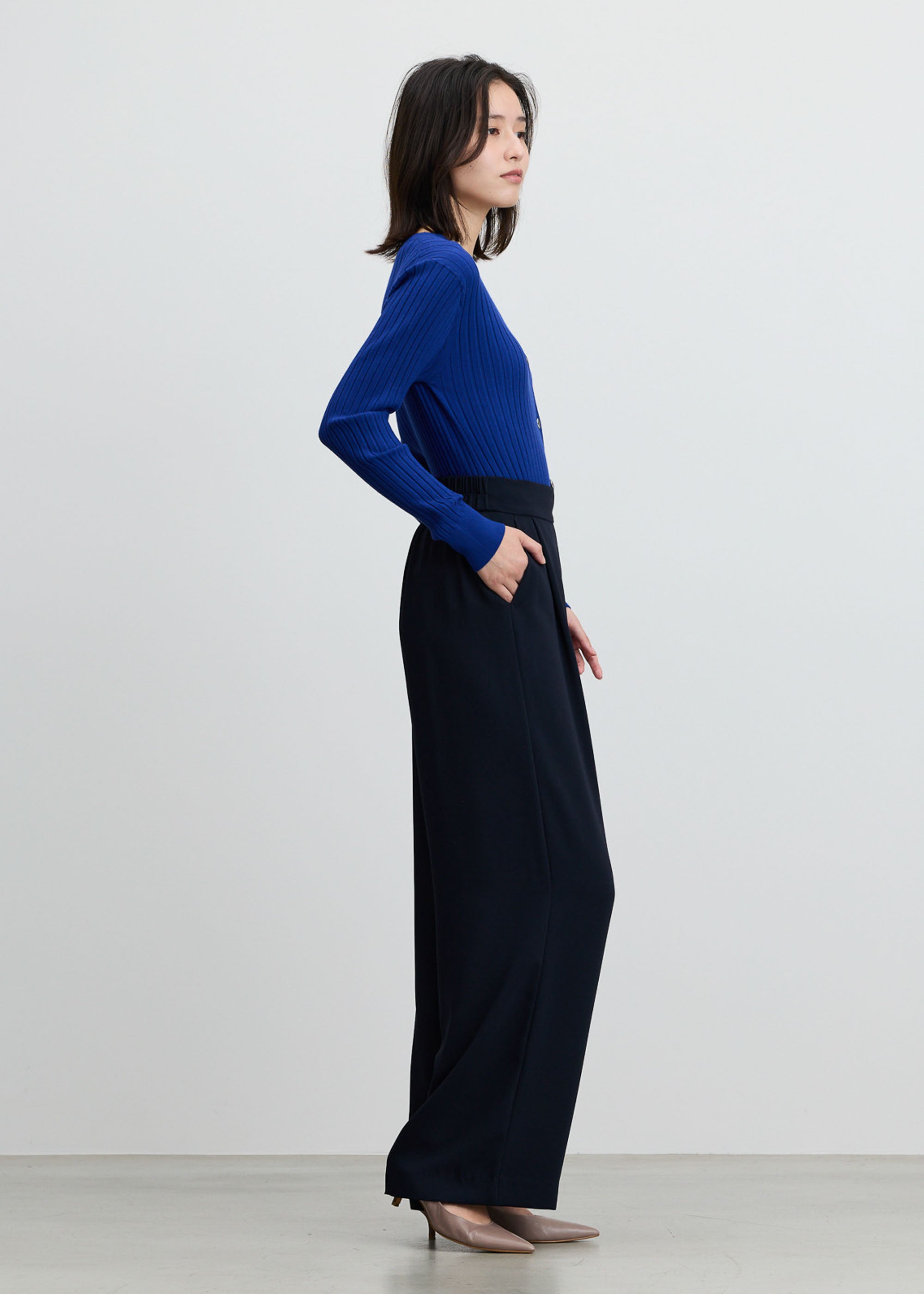 サイドタックワイドパンツ TALL丈 - SOÉJU online store｜上質な大人の