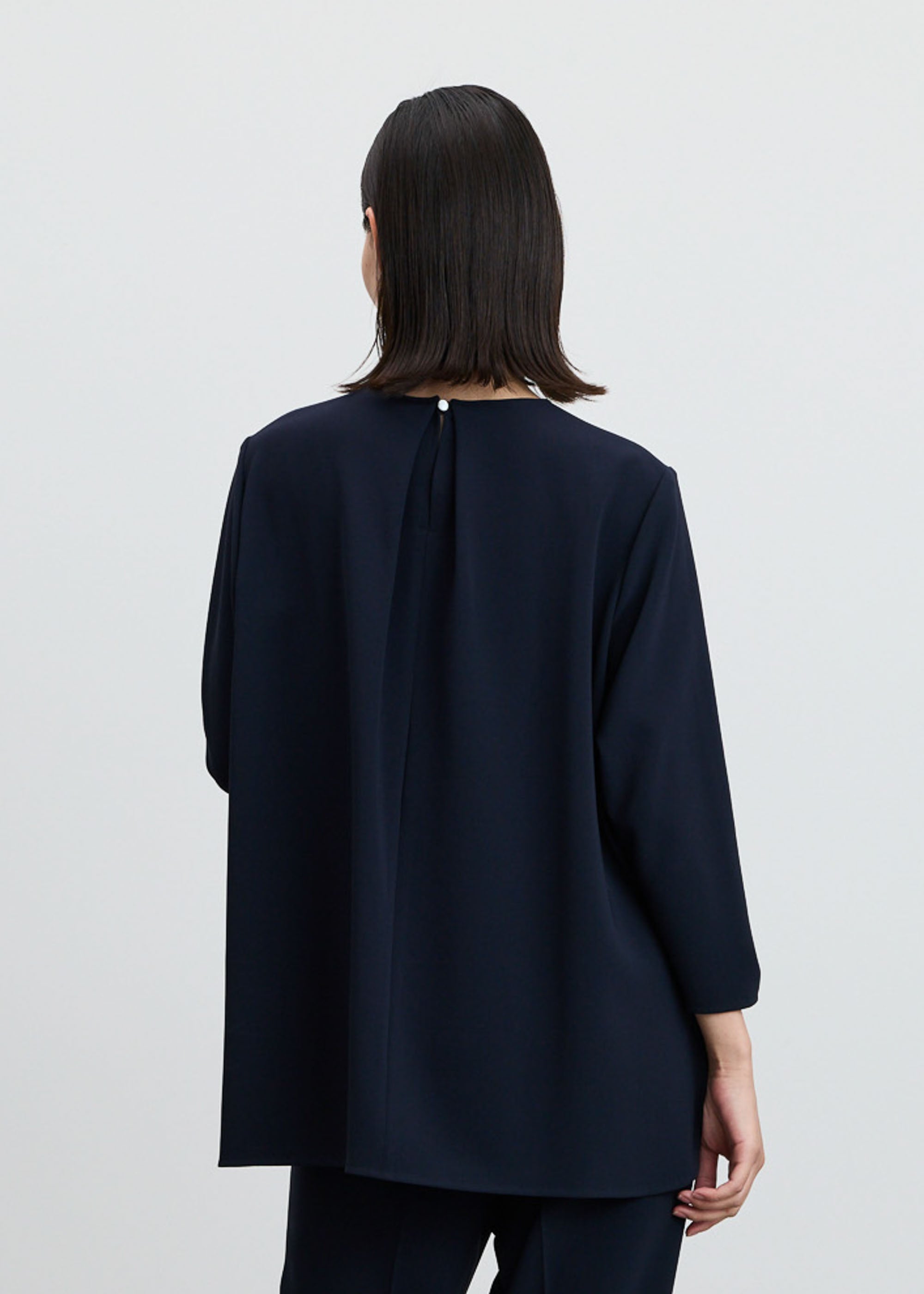Aラインチュニックブラウス - SOÉJU online store｜上質な大人の女性の