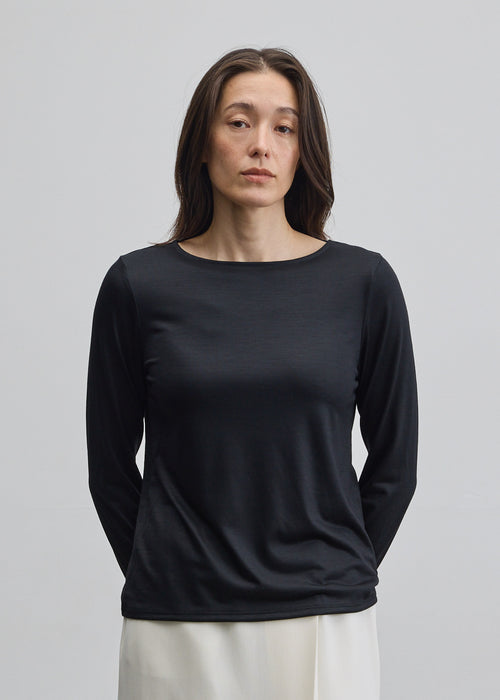 モデル:167cm サイズ:M