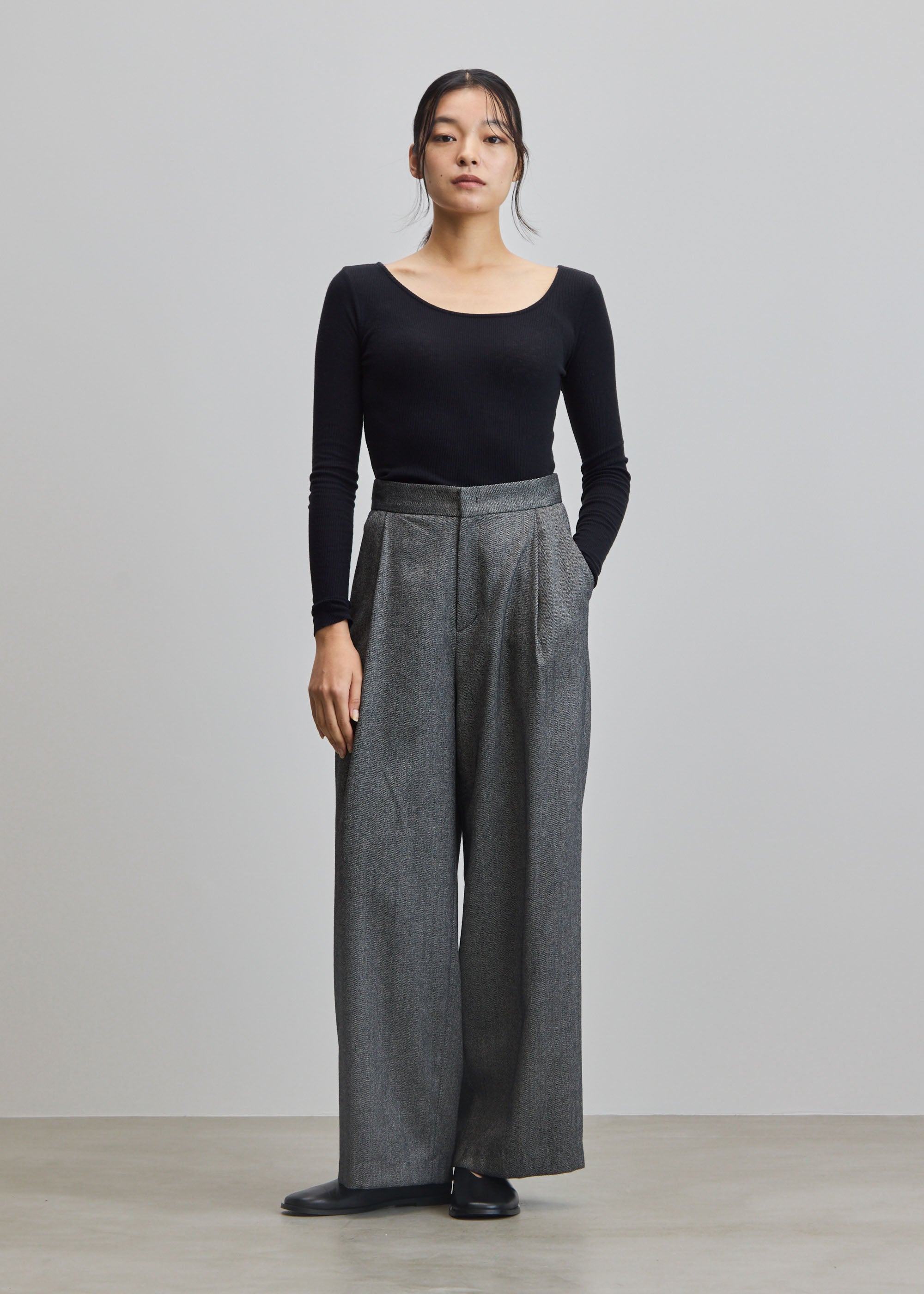 年末最終お値下げ！極美品！deresカシミヤ混コートグレー 2024現行品 未使用級 セオリー チェスターコート ベージュ