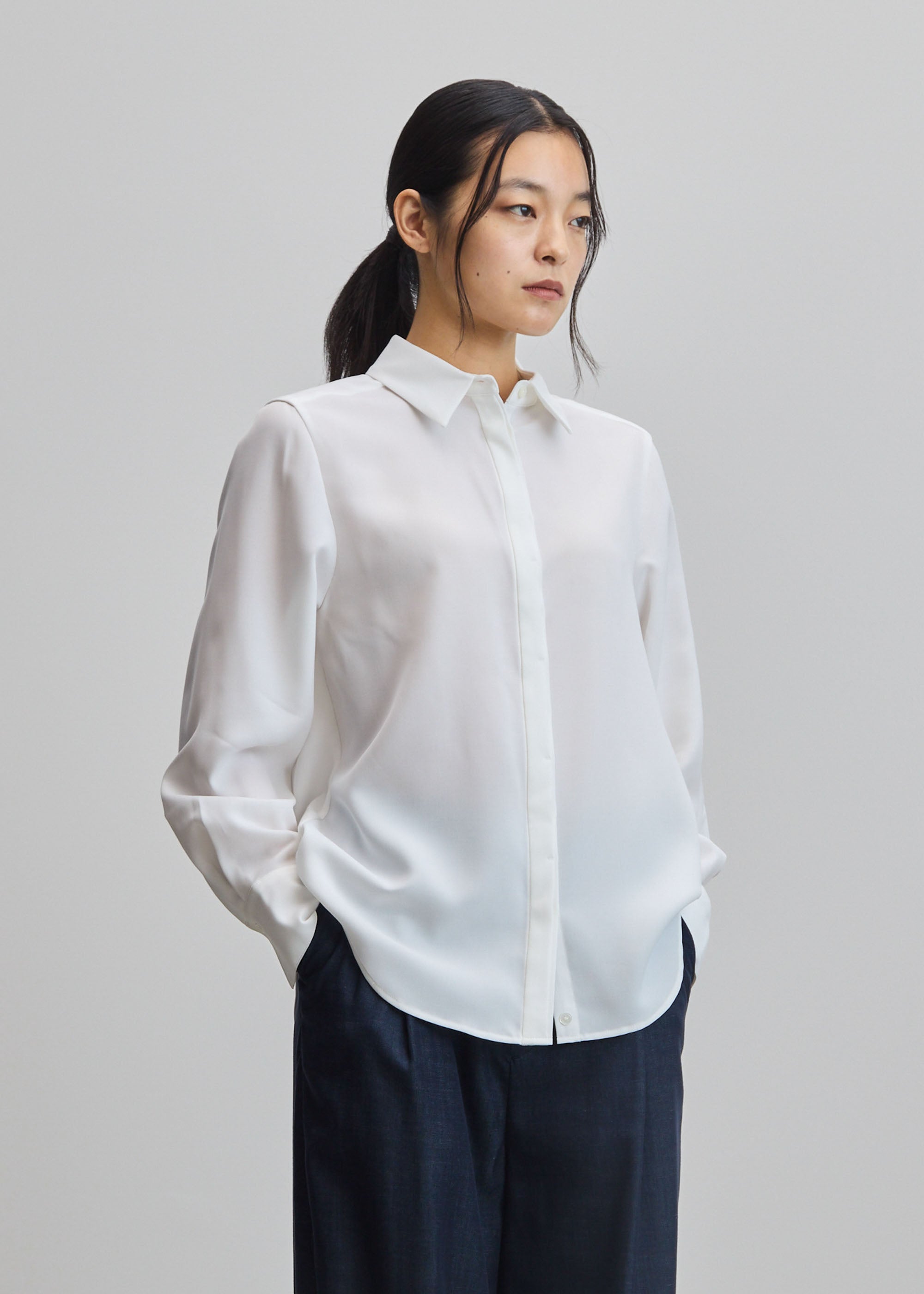 マットツイルヒヨクシャツ