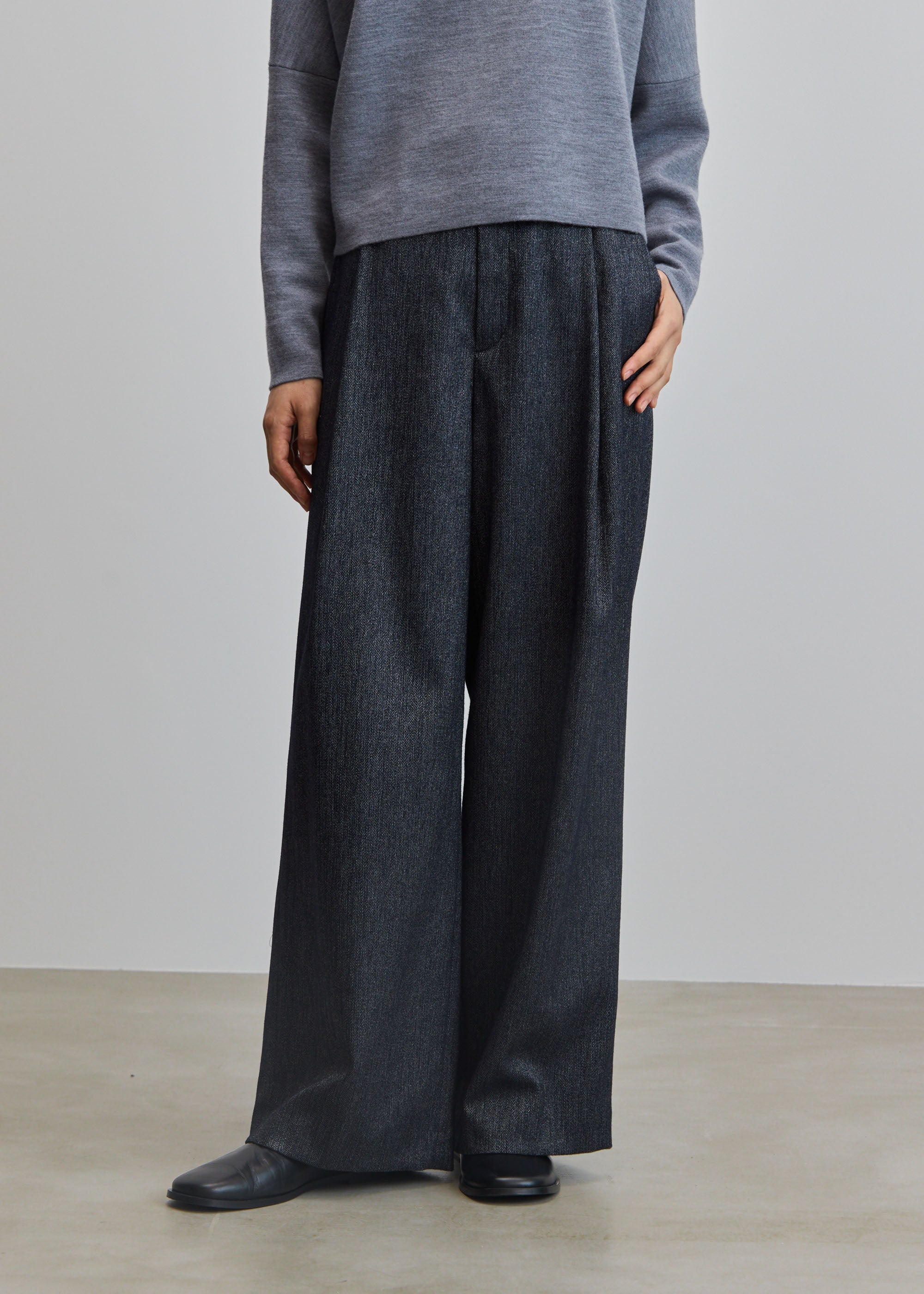 HEUGN E ヘリンボーン２ ヘリンボーンタックワイドパンツ - SOÉJU online store｜上質な