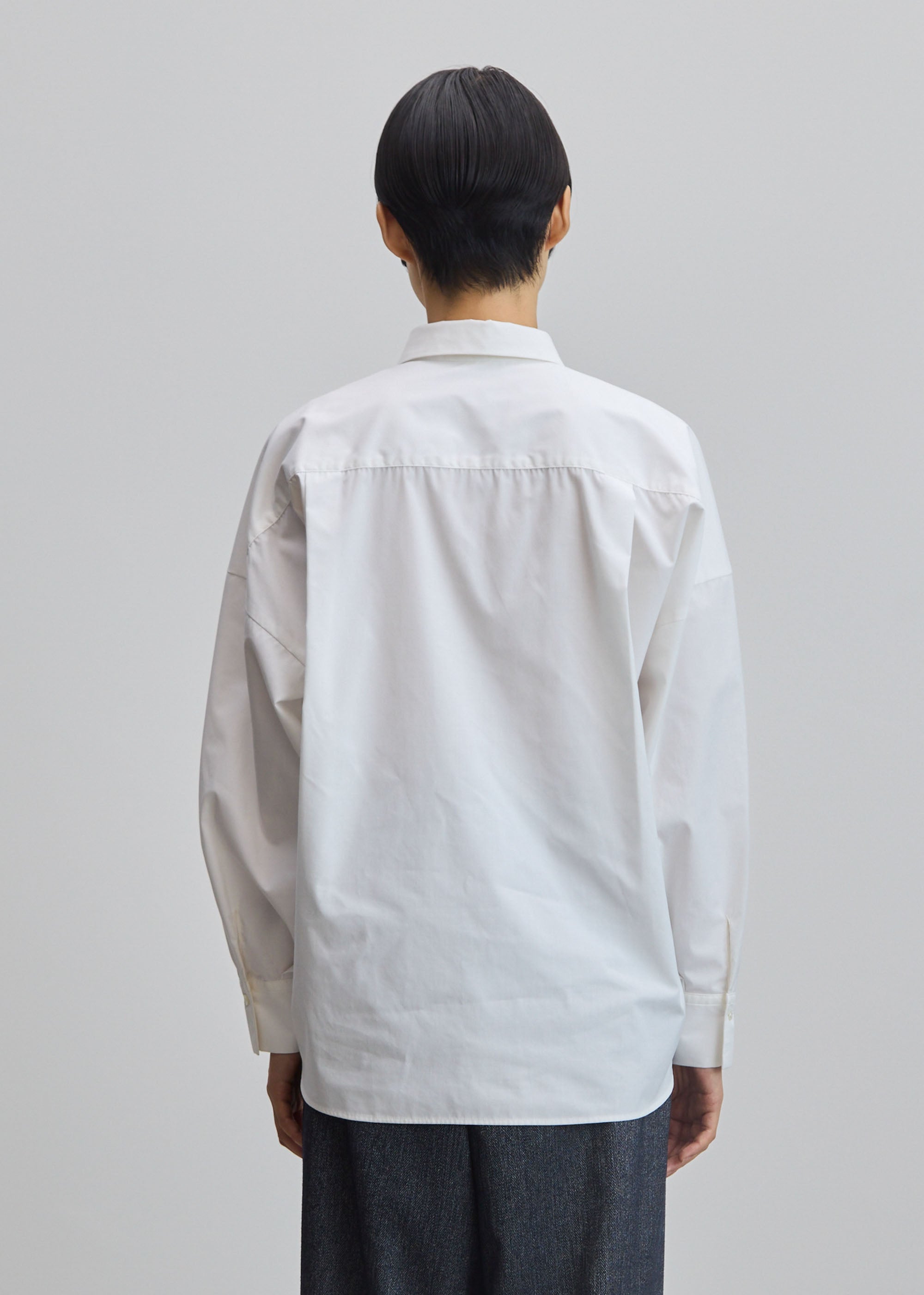 タグ付き新品✨SOEJU コクーンシャツ　白　M ソージュ　白シャツ　ブラウス コクーンシャツ - SOÉJU online store｜上質な大人の女性のため