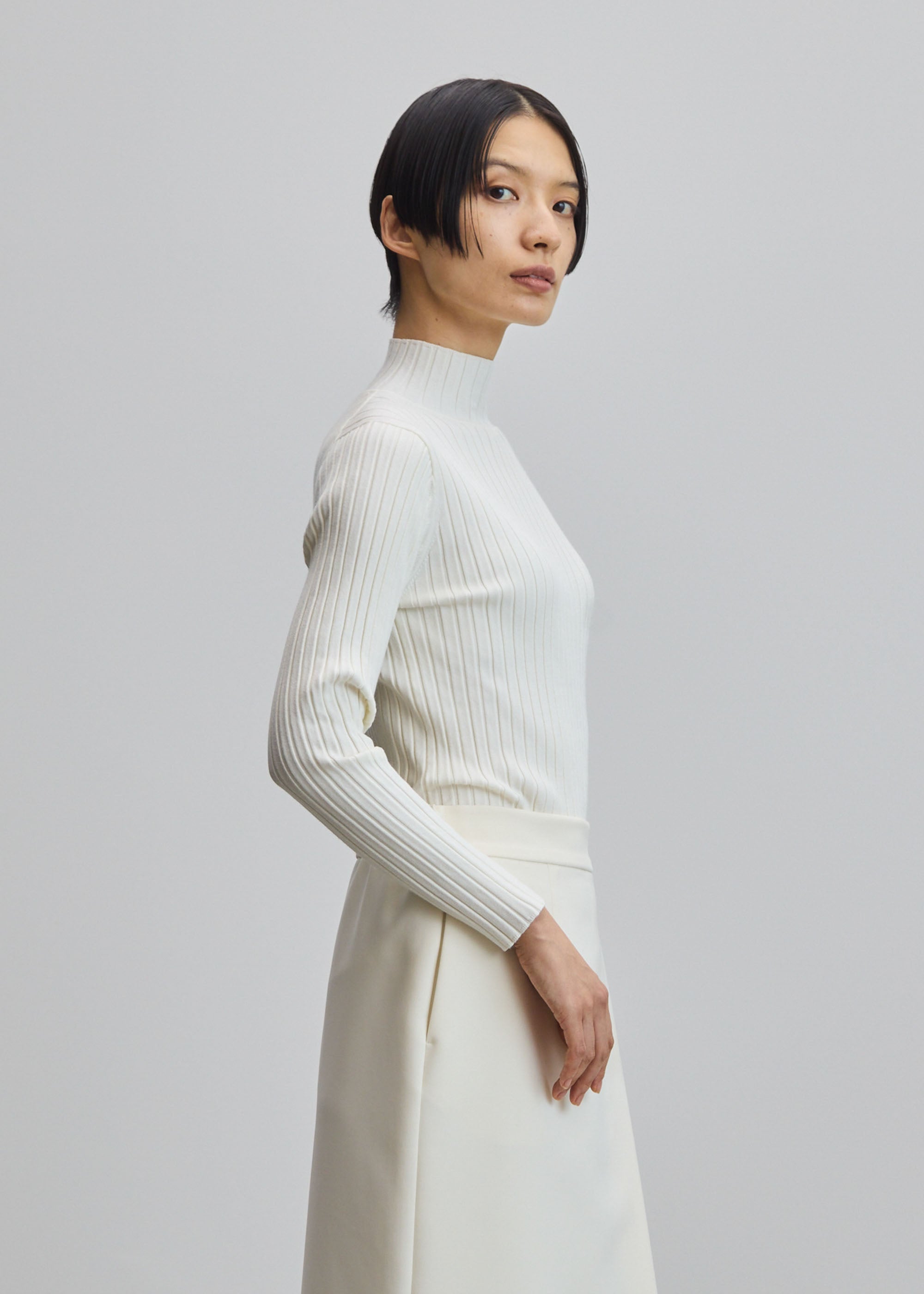 ワイドリブタートルネックニット - SOÉJU online store｜上質な