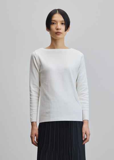 モデル:170cm サイズ:M