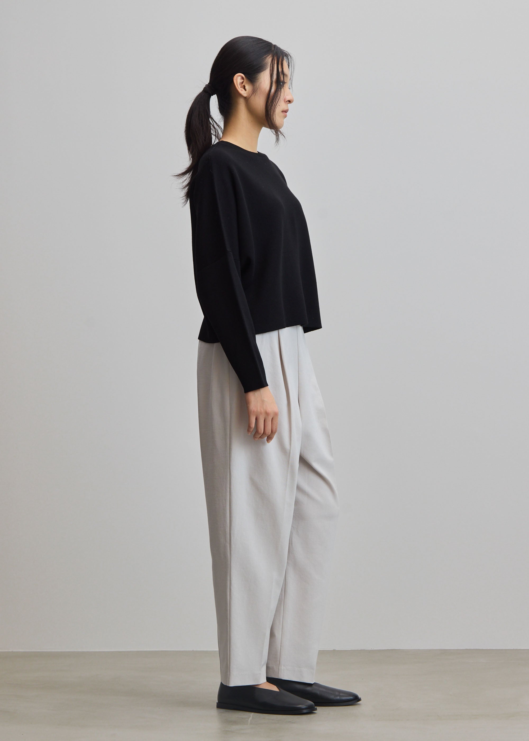 コンフォートファインタックバレルパンツ - SOÉJU online store｜上質