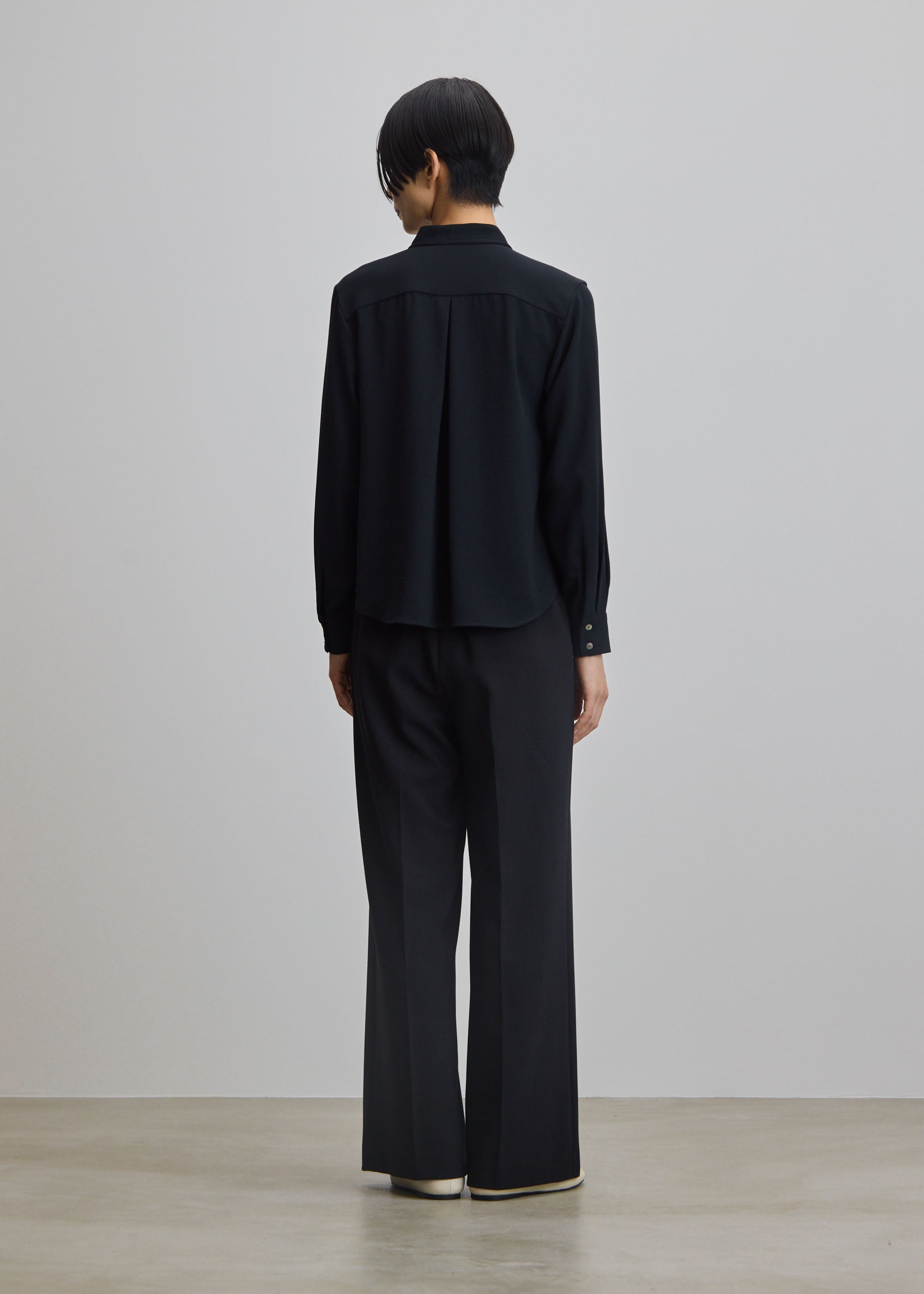 ウールライクワイドパンツ - SOÉJU online store｜上質な大人の女性の