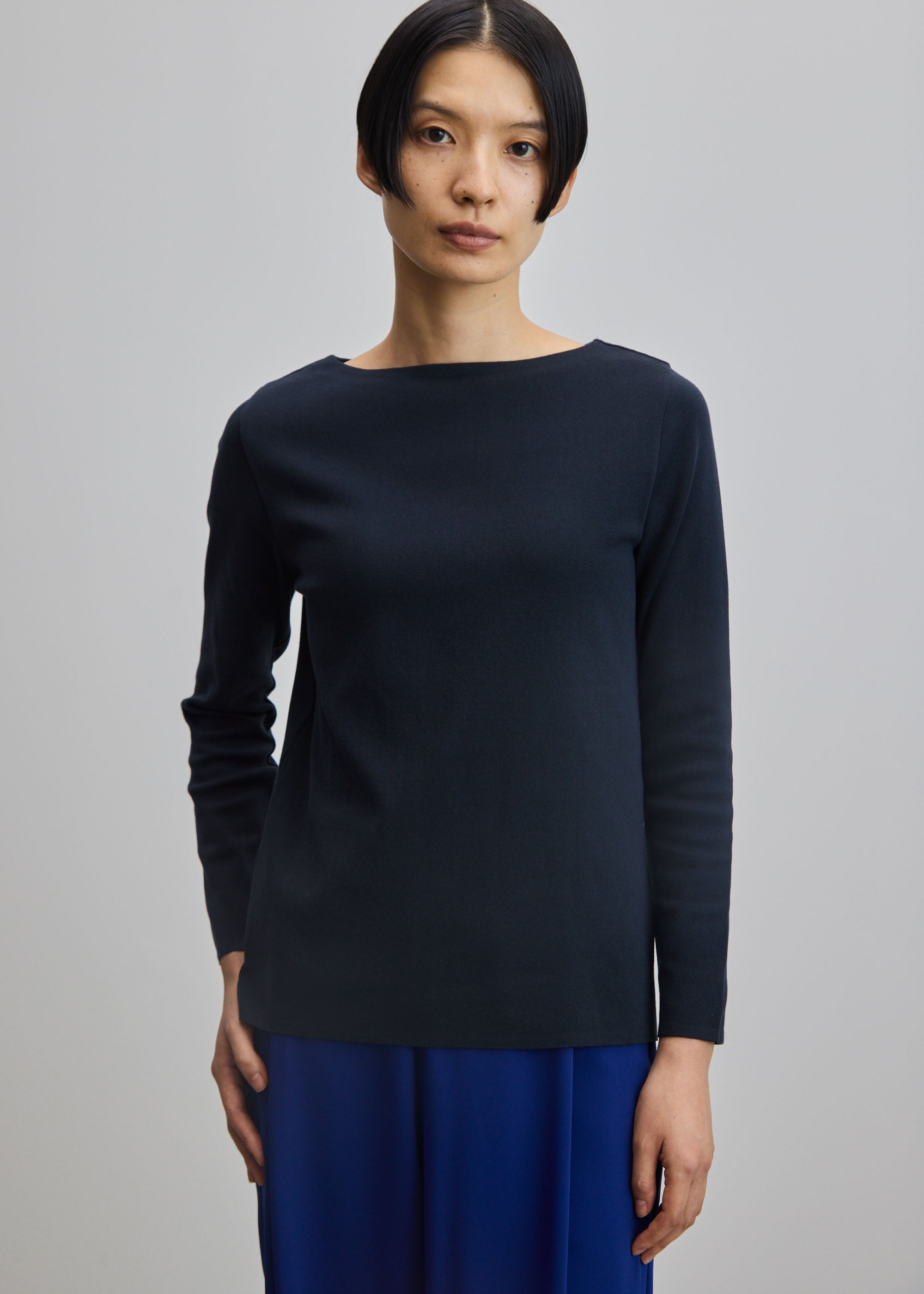 ボートネックニットソー - SOÉJU online store｜上質な大人の女性の