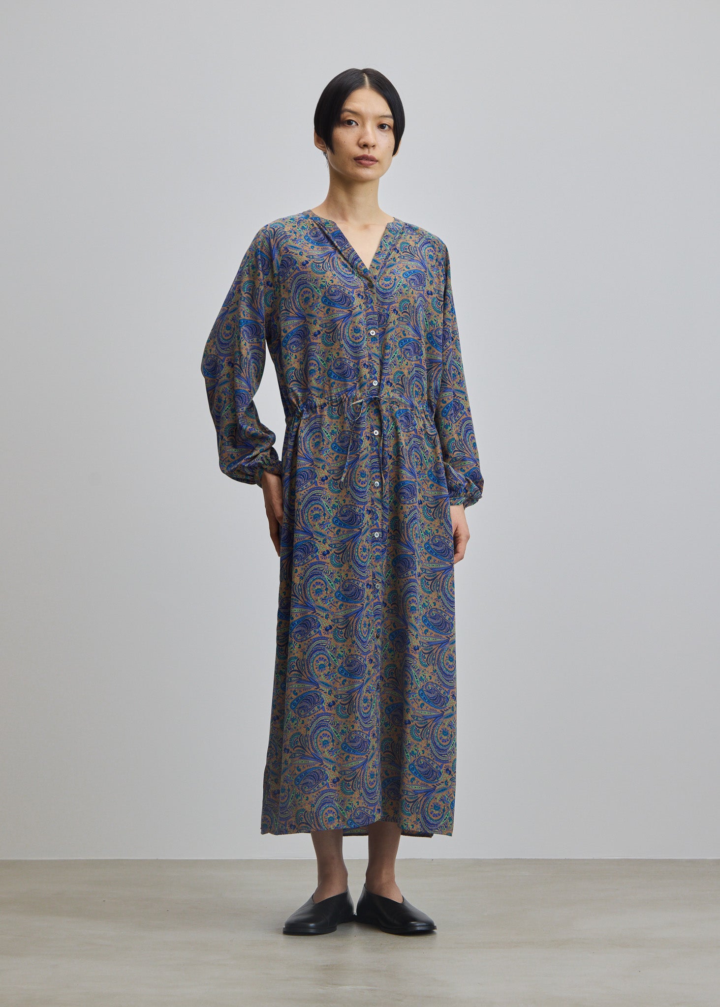 ソージュ　soeju ペイズリー柄ワンピース ブルー ペイズリー柄ワンピース - SOÉJU online store｜上質な大人の