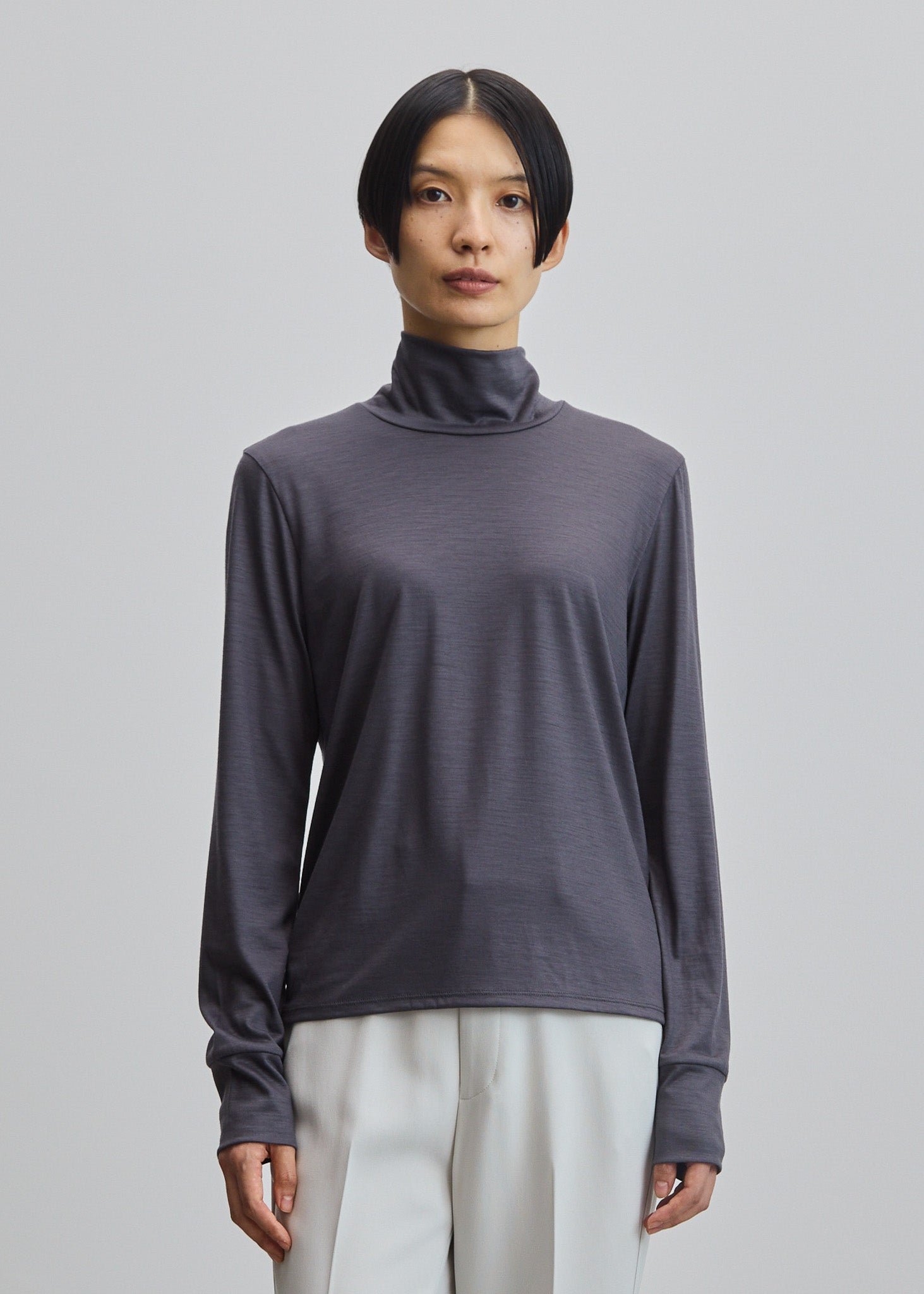 soejuタートルネックセーター(ブラック) ワイドリブタートルネックニット - SOÉJU online store｜上質な