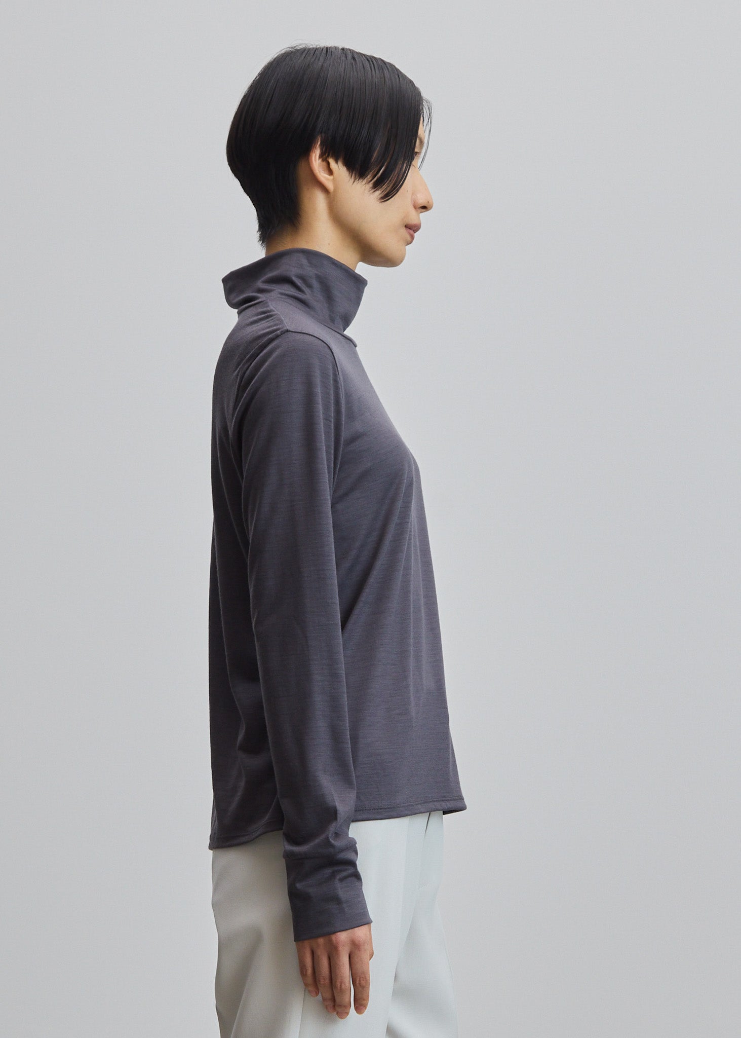 クリアウールタートルネックカットソー - SOÉJU online store