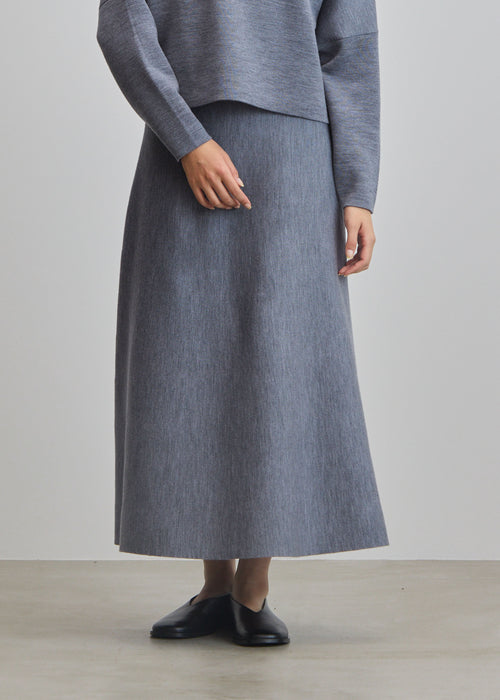 スウェットライクフレアスカート