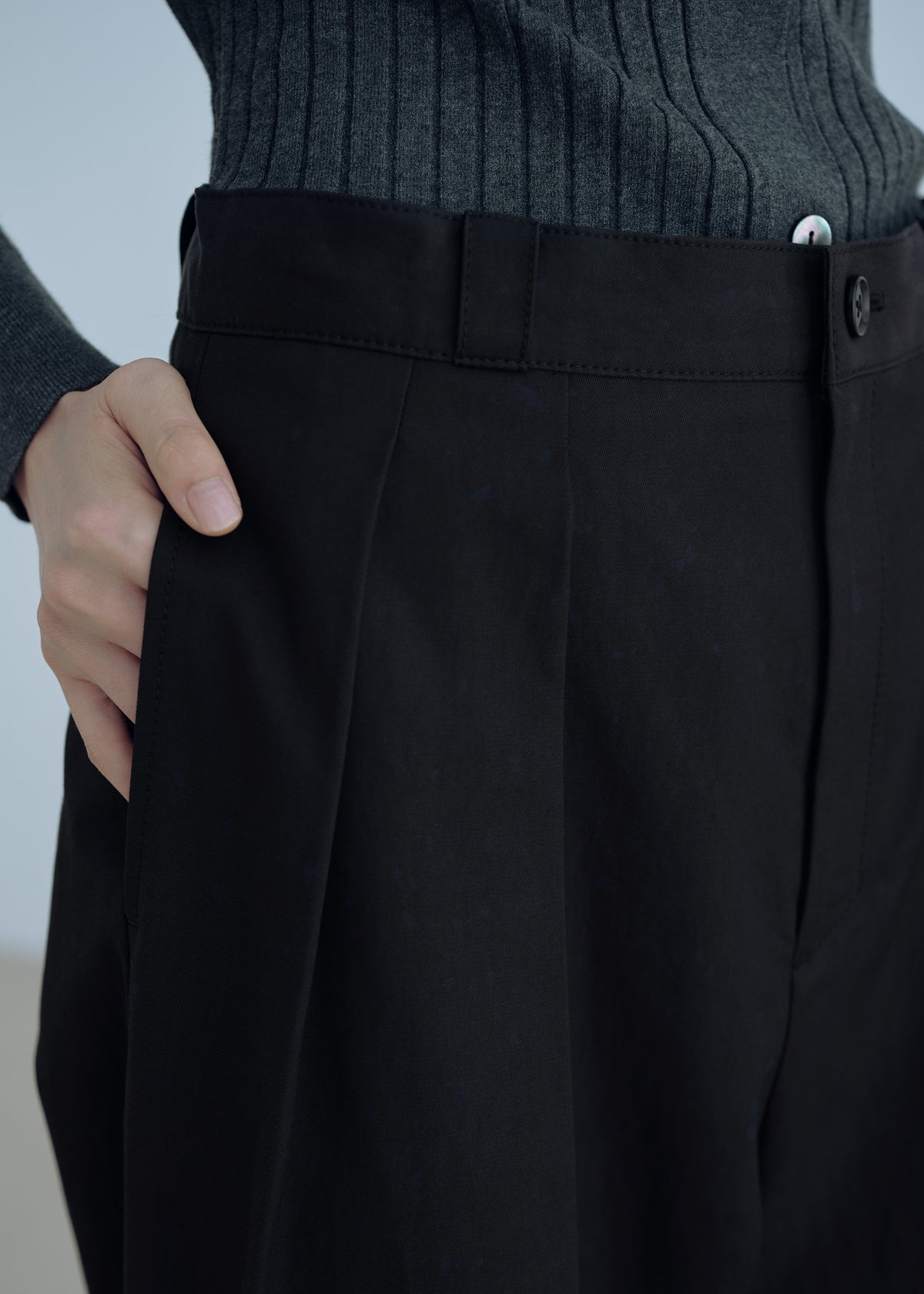 クリーンチノワイドパンツ