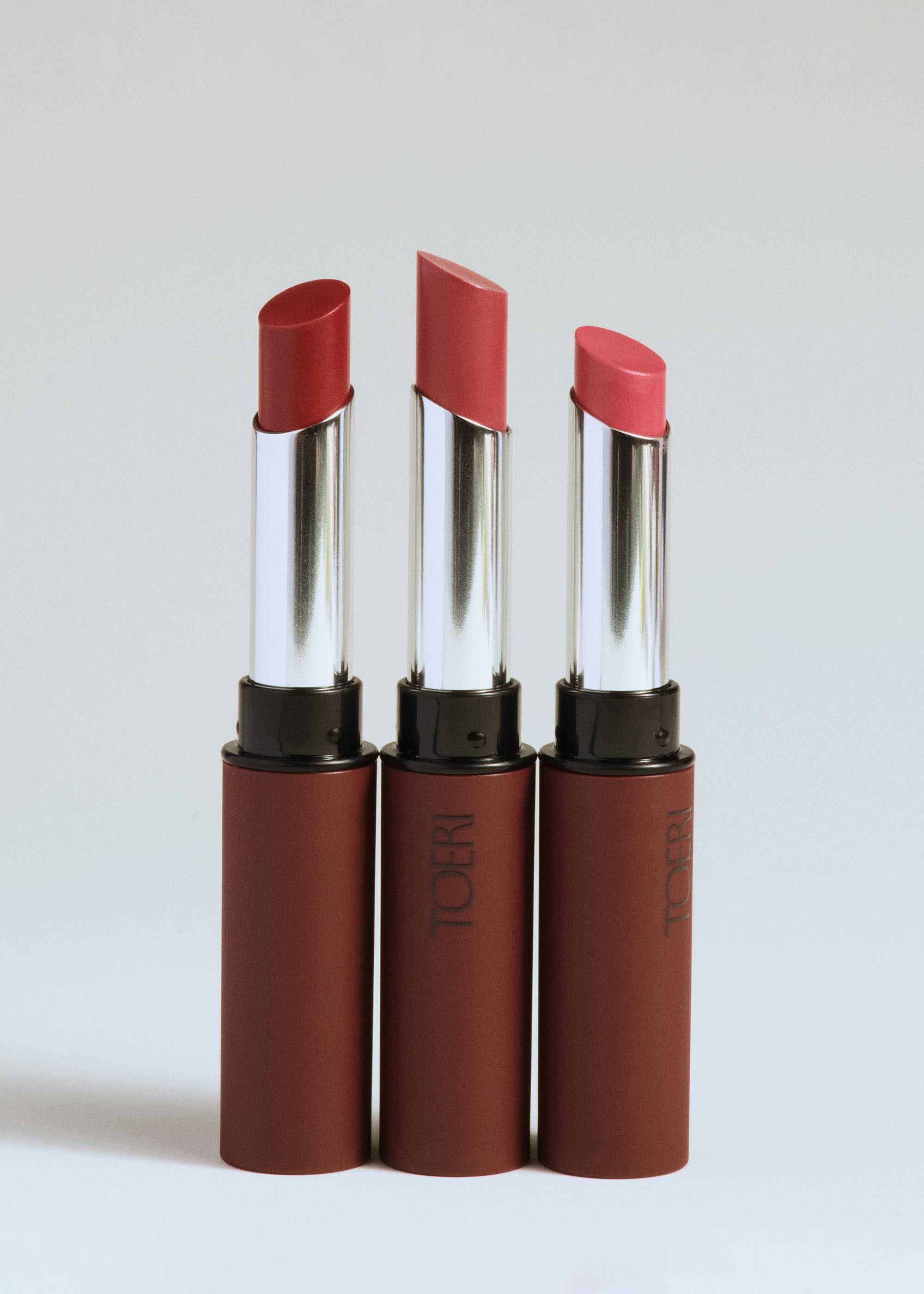 左から03 Berry Red、01 Plum Red、02 Petal Pink