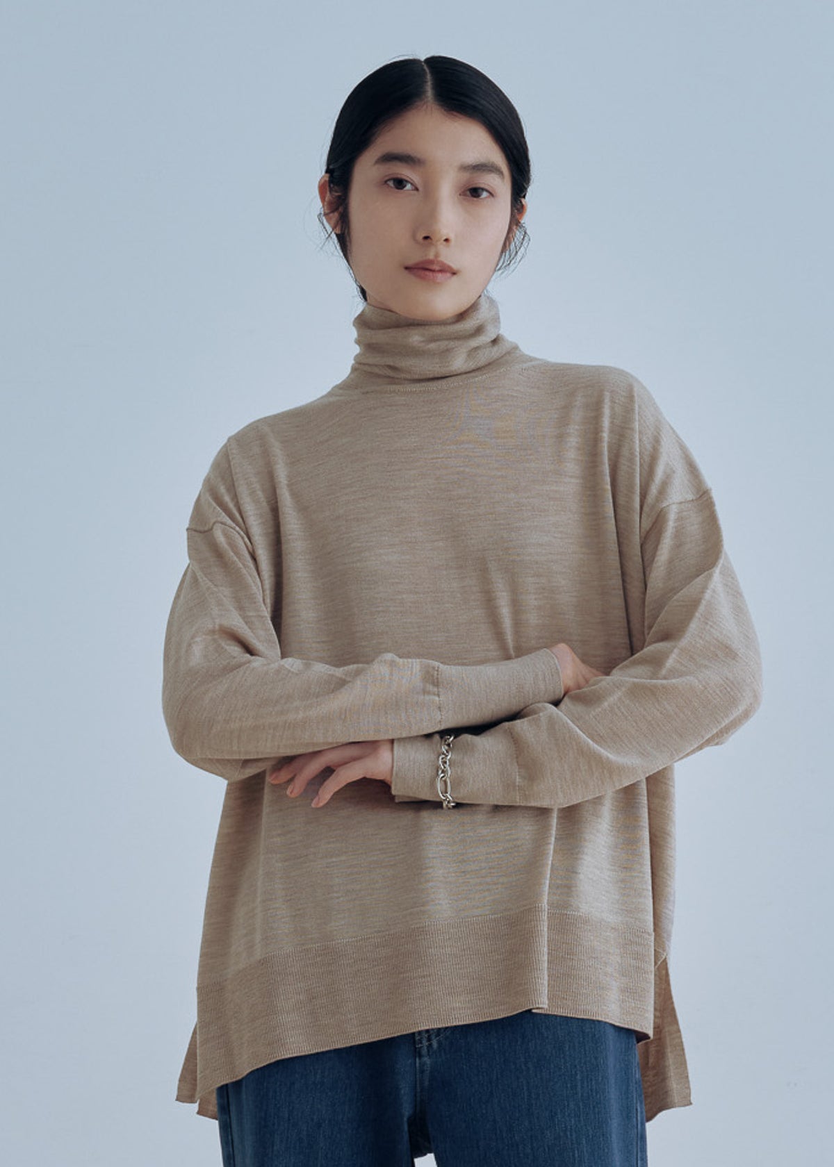 モデル:170cm サイズ:M