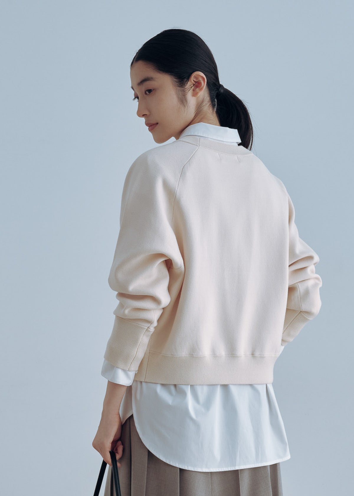 美フォルムクルーネックニットプルオーバー