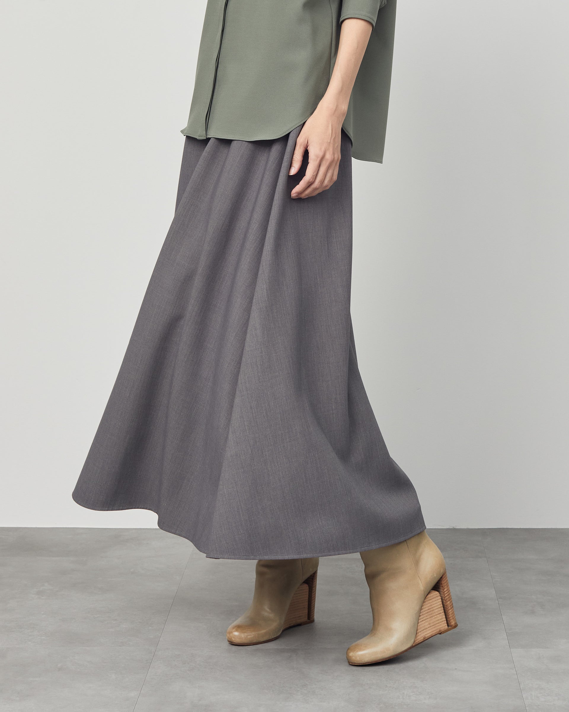 solov フレアロングスカートカーキcleopatra fig solov (クレオパトラ  